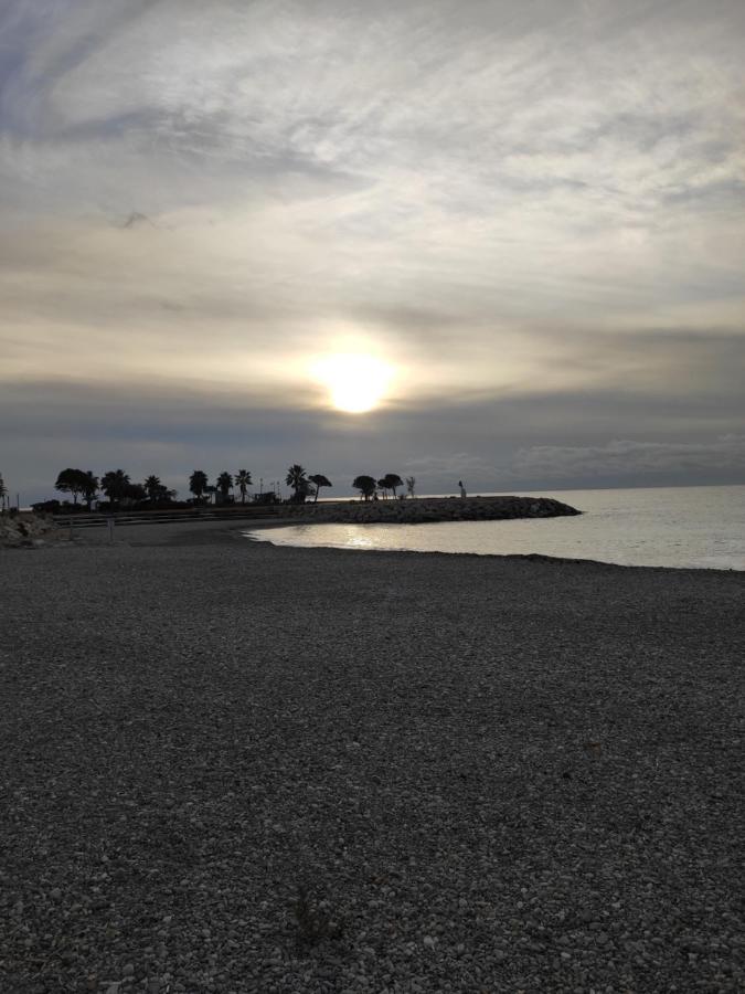 Cosy Studio Soleia, 50m from sea side Menton Exterior foto